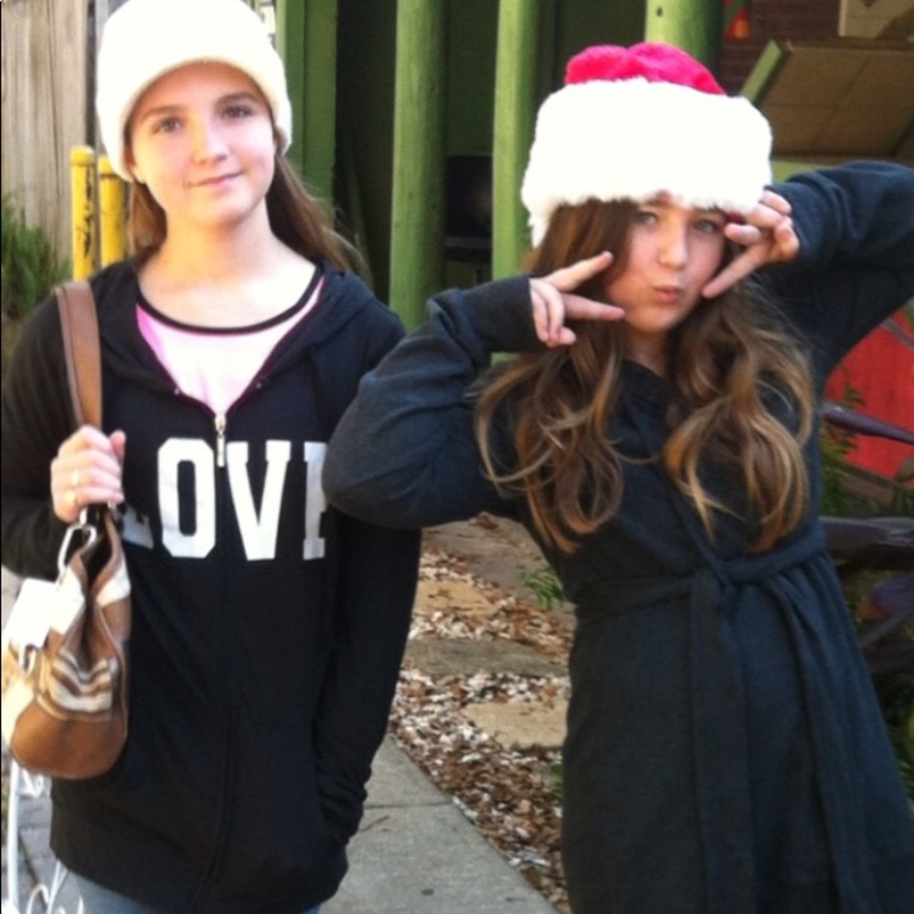 LOWBALL ME SALE I WILL TRY POSH AMBASSADOR - Picture 2 of 14